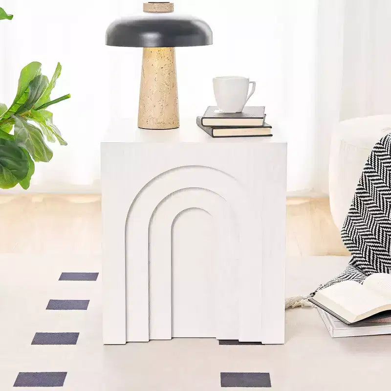 Tavolino laterale in legno Corallo Moderno Arch-Design, altezza 45 cm