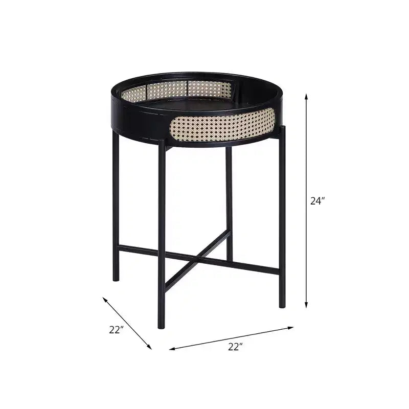 Tavolino d'appoggio Colson da 22" Finitura nera: Dettagli in rattan, Struttura in metallo, Piano in legno, Nessun assemblaggio richiesto