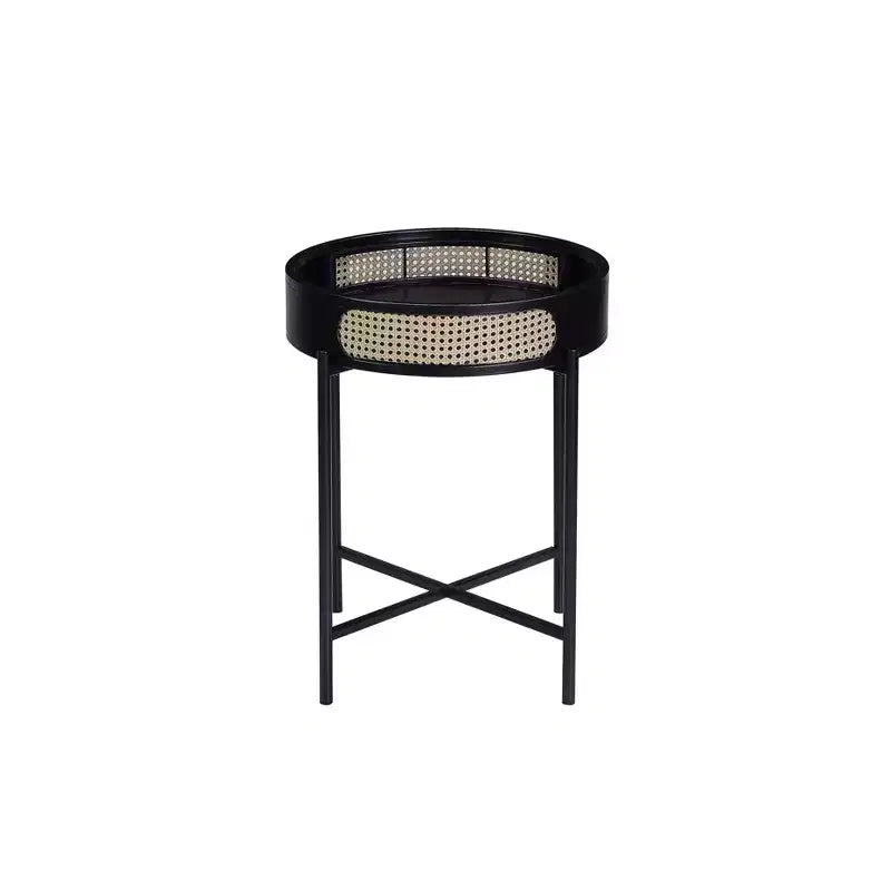 Tavolino d'appoggio Colson da 22" Finitura nera: Dettagli in rattan, Struttura in metallo, Piano in legno, Nessun assemblaggio richiesto