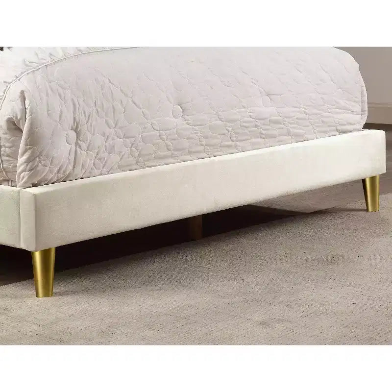 Letto completamente imbottito Kealoa Glam, beige