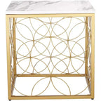 Tavolino d'appoggio quadrato Karin Modern Glam, 43 cm di larghezza, piano in finto marmo bianco e oro per soggiorno, camera da letto, comodino