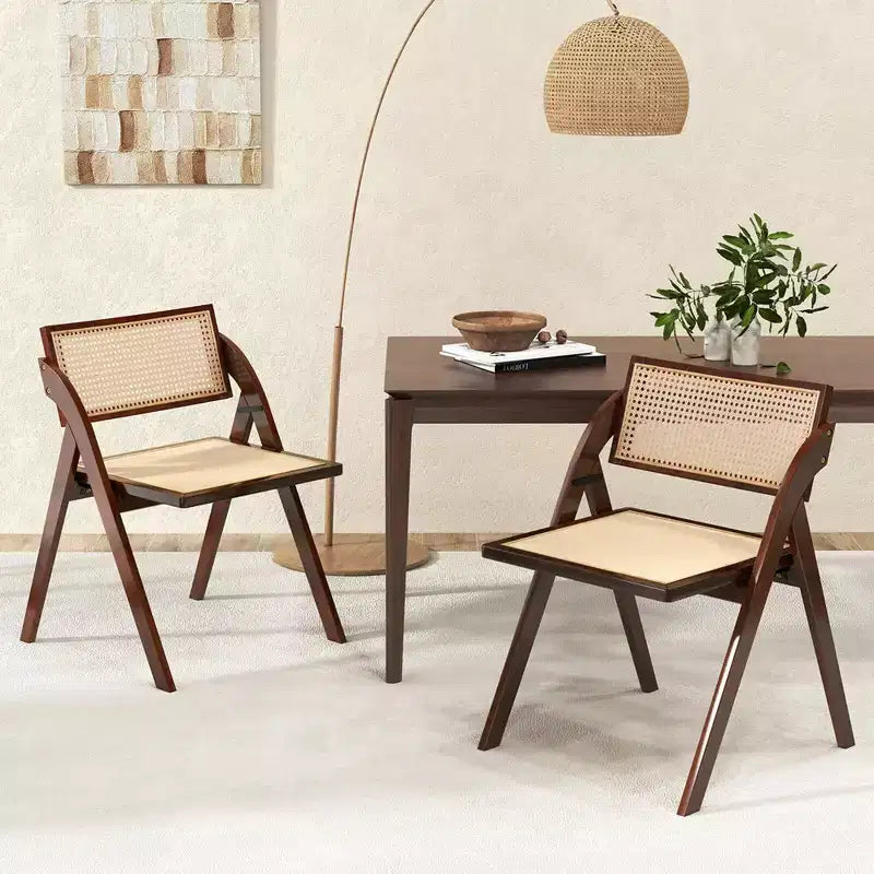 Sedie da pranzo pieghevoli con schienale e seduta in rattan intrecciato, struttura in legno di caucciù, marroni